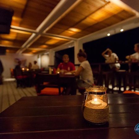 Flying Cloud Hotel 艾克斯卡拉克 外观 照片